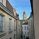 Balcon Sur La Riviere