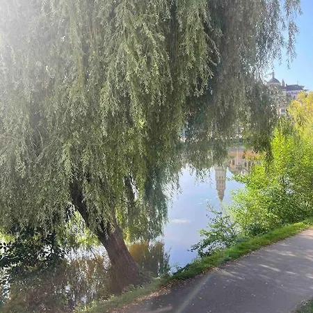 Balcon Sur La Riviere