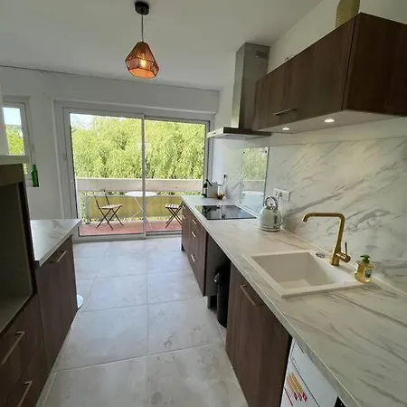 Lägenhet Balcon Sur La Riviere *