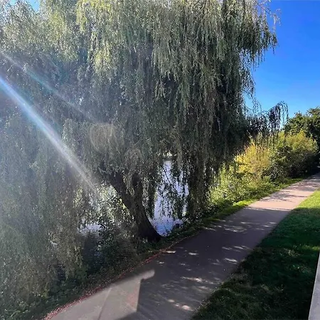 Daire Balcon Sur La Riviere Périgueux