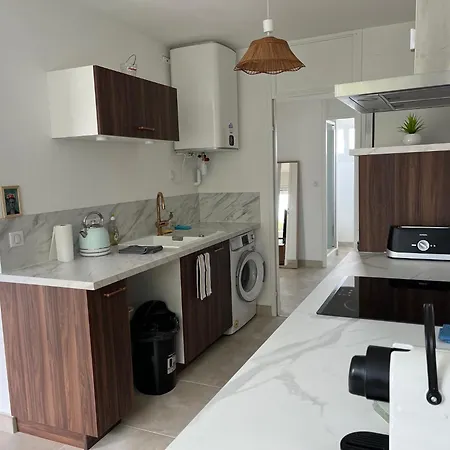 Balcon Sur La Riviere