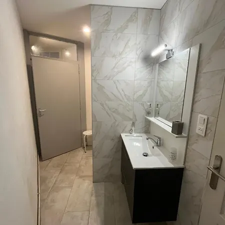 Balcon Sur La Riviere *