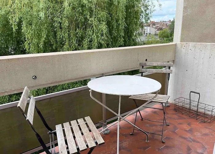 Balcon Sur La Riviere * Périgueux